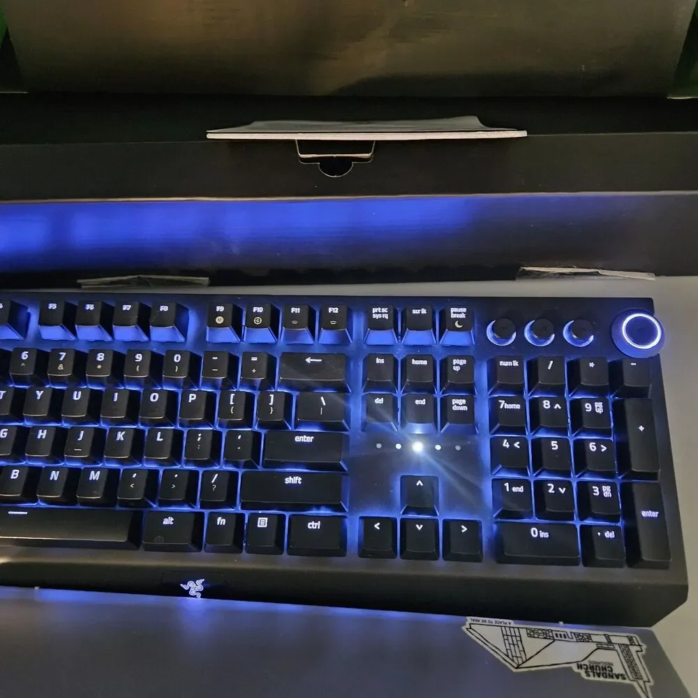 Razer BlackWidow Elite Mechanical Gaming Keyboard W Logitech G502 Mouse Tested